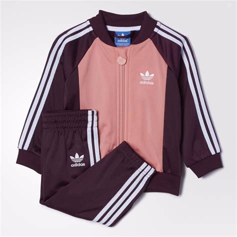 buzo adidas mujeriego.